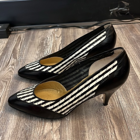 Vintage Gucci Classic Striped Woven Leather Pumps Size 36.5 - Picture 3 of 11